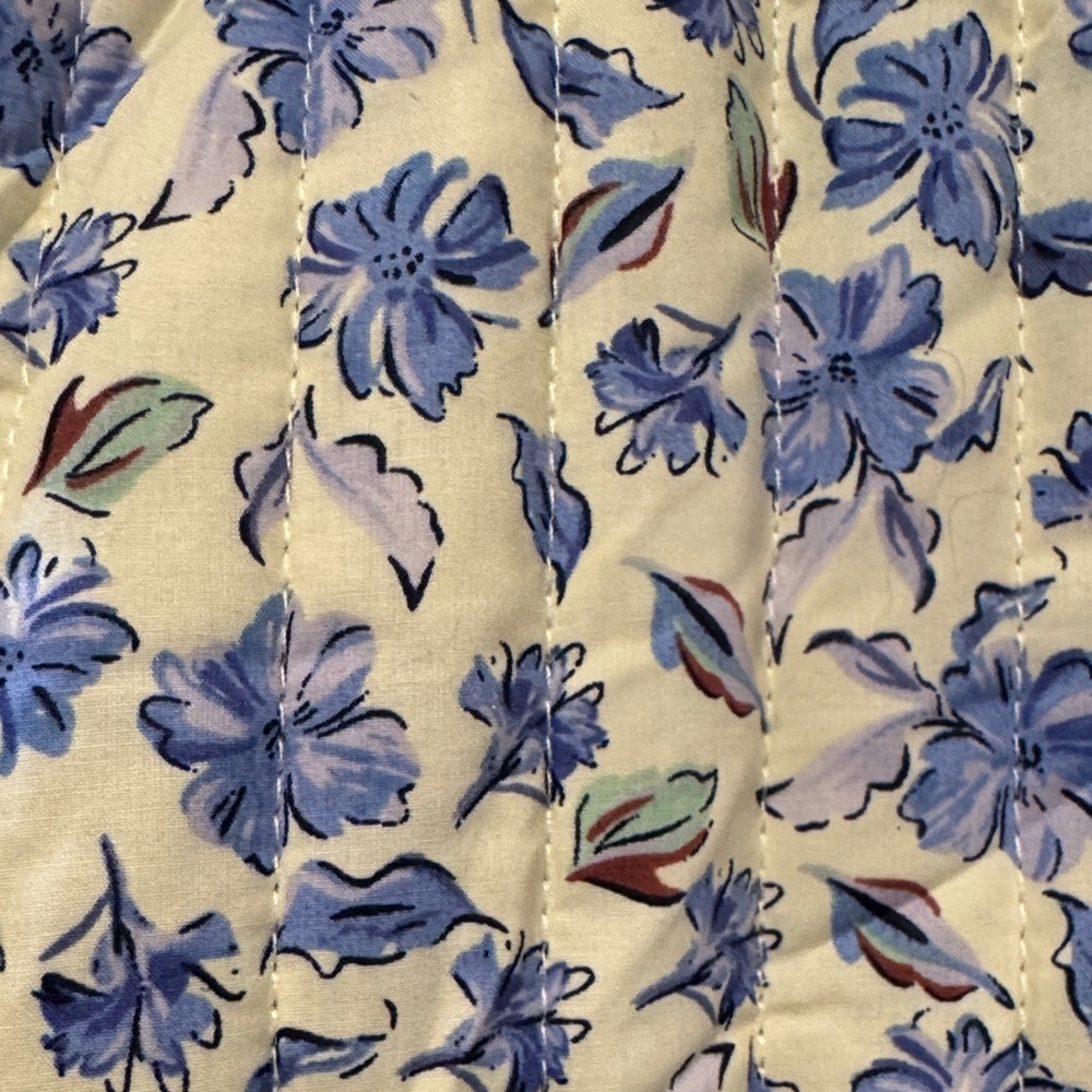 Floral Lightweight Women's Quilted Jacket - Picture 4 of 4